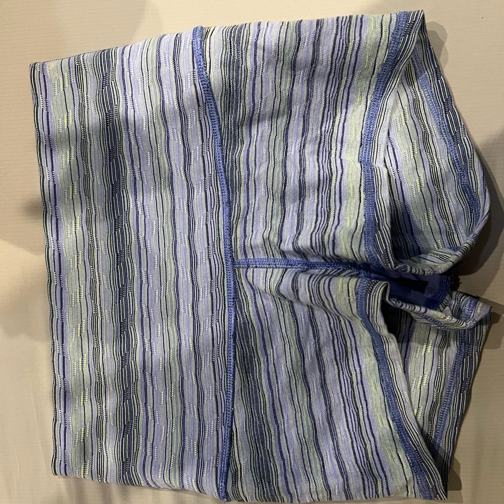 Lululemon size 4 shorts